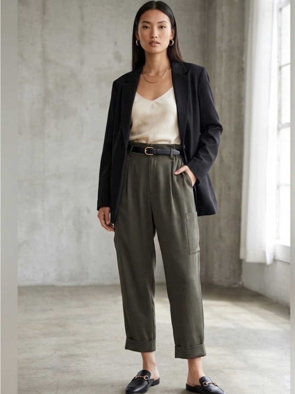 🌿 ZARA Relaxed Cargo Trousers – Olive Green – Size 8 (EUR 40)